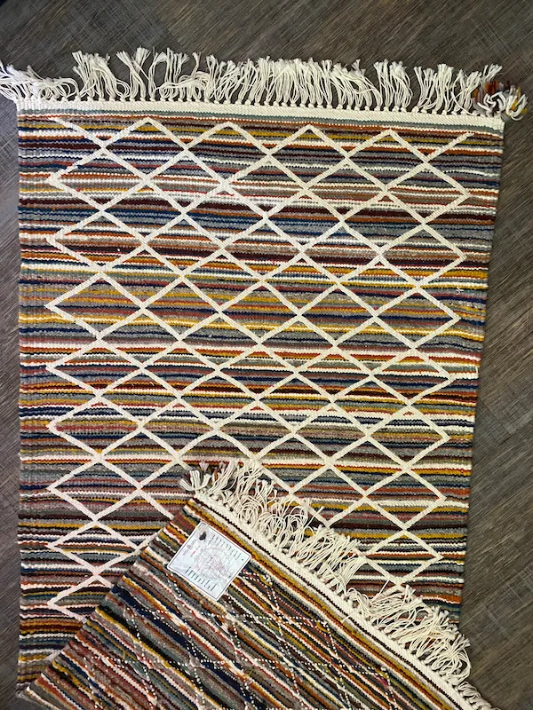 Tapis — réf. 8838 (2 vues)